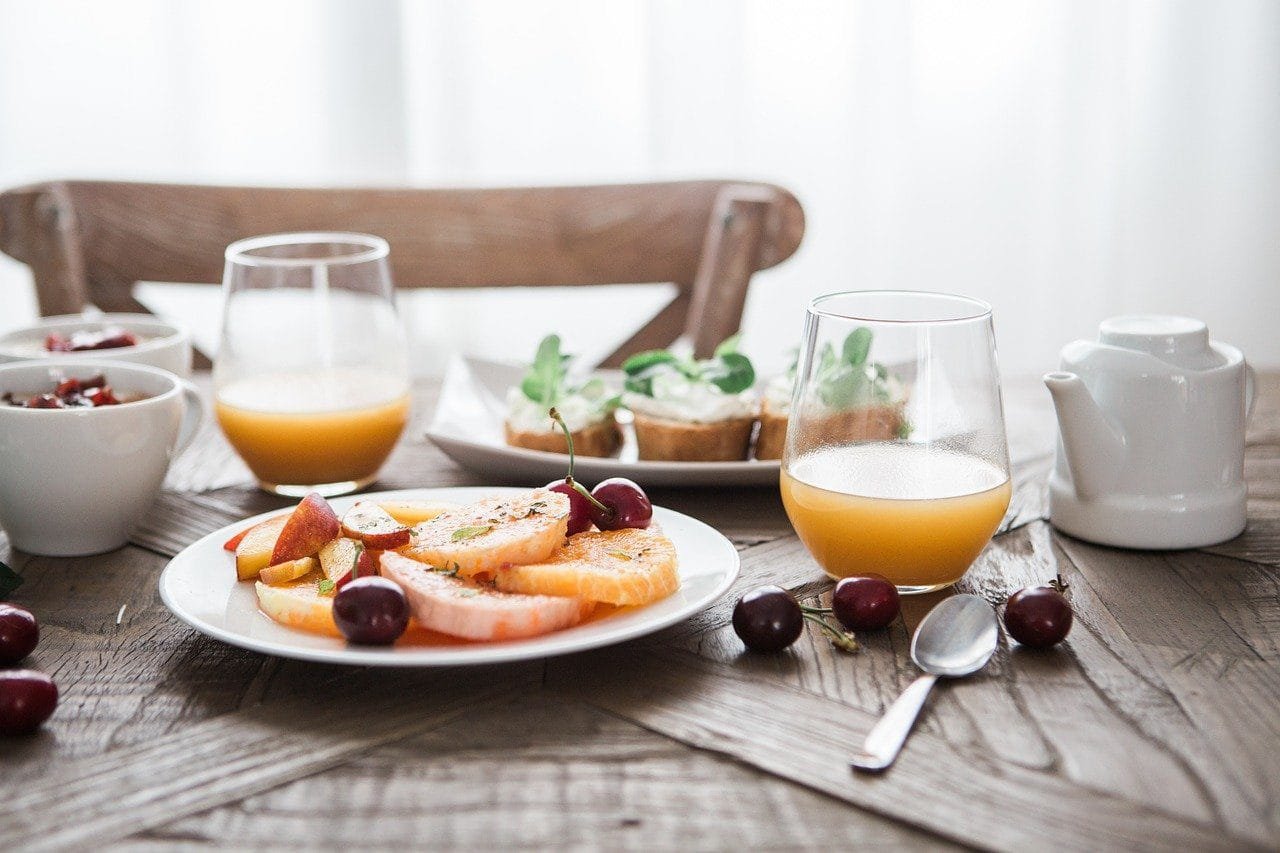 Healthy Fast-Food Breakfast